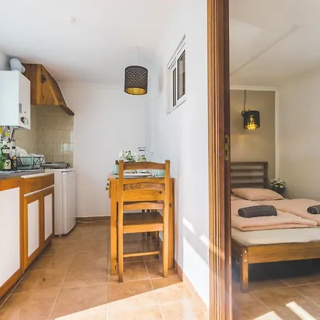 Soulsurfcamp Portugal * فيريل