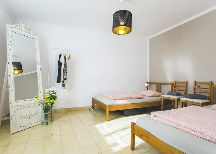 לינה וארוחת בוקר Soulsurfcamp Portugal *