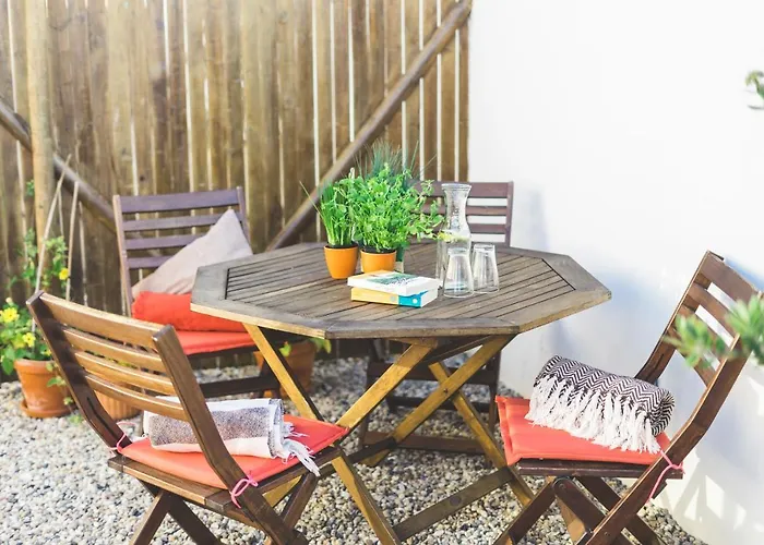 Soulsurfcamp Portugal * פרל